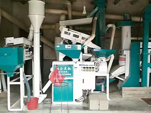 湘潭市長城農(nóng)業(yè)機械有限公司,湘潭農(nóng)業(yè)機械,機械及配件經(jīng)營,橡膠制品銷售 湘潭市長城農(nóng)業(yè)機械有限公司,湘潭農(nóng)業(yè)機械,機械及配件經(jīng)營,橡膠制品銷售